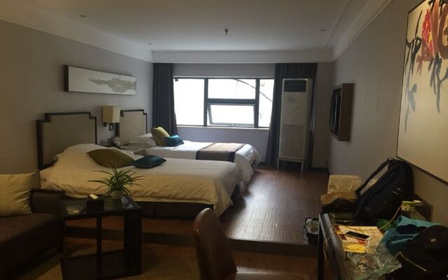 Baiyang Hotel