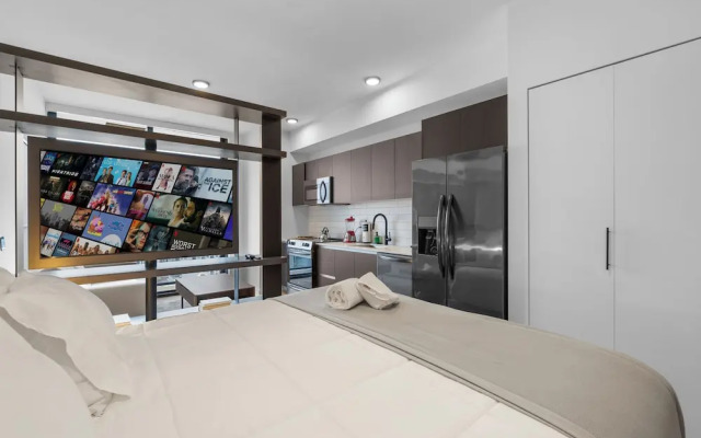 Exclusive Studio with Beautiful Views