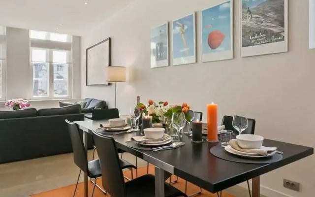 Apartment With Canal View in Heart of Bruges