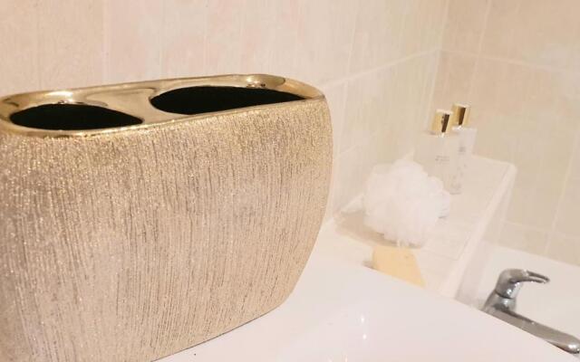 MELTON COURT APARTMENTS 2x 2bed2bath