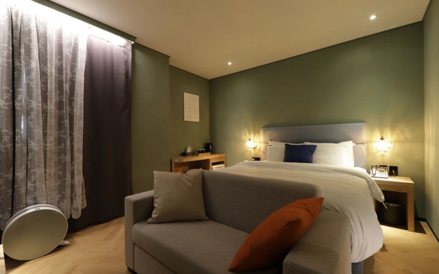 YAJA Hotel