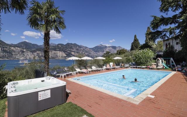 Hotel Roma Aparthotel