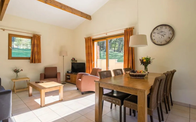 Village De Montmarsis