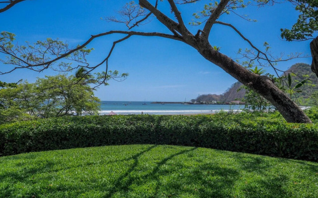 "ocean Front Condo In Peaceful, Gated Community"