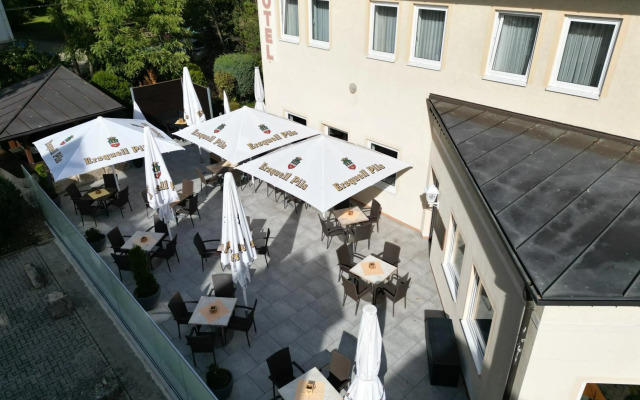 Hotel & Restaurant Zum Hirsch