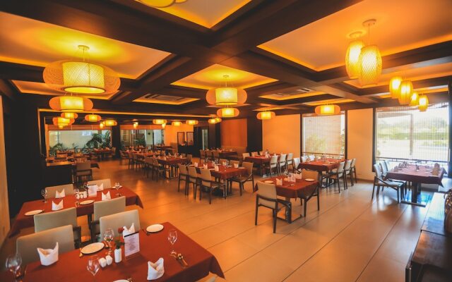 Rudraksh Club & Resorts