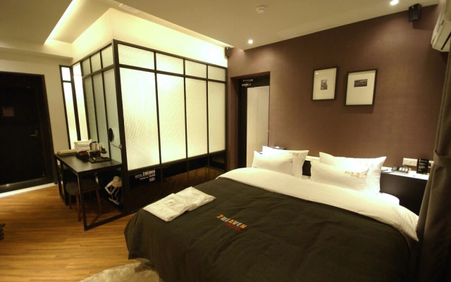 Busan Yeonsan Togok 2 Heaven