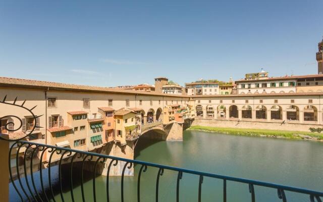 Ponte Vecchio Balcony