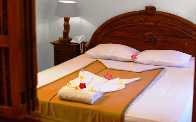 Hotel Miki