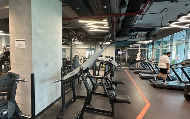 Easygo-upgraded 1bdr Polo Residence