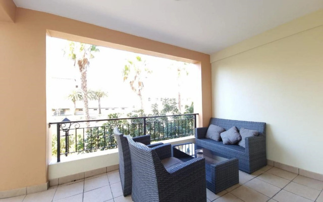 The Island Club by Smart City Stays