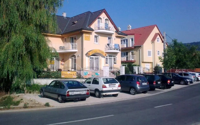 Rózsa Villa