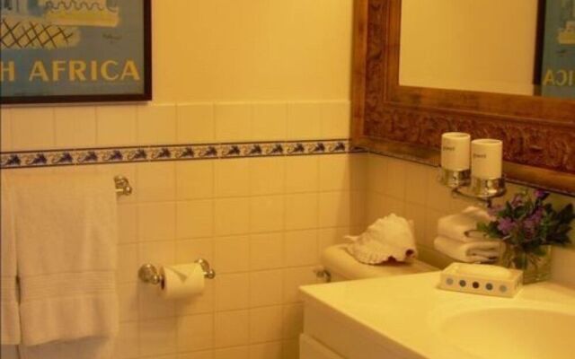 Salmonberry Inn & Beach House
