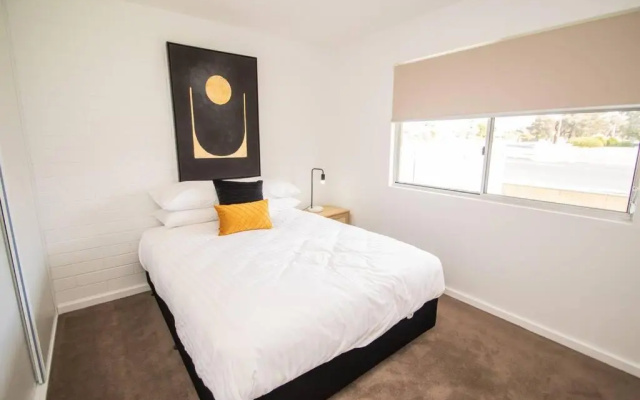 Willow Court Unit 3 – Guest Rooms – Broken Hill