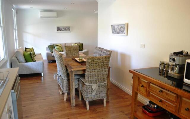 Healesville Garden Accommodation — Healesville Garden Grandview