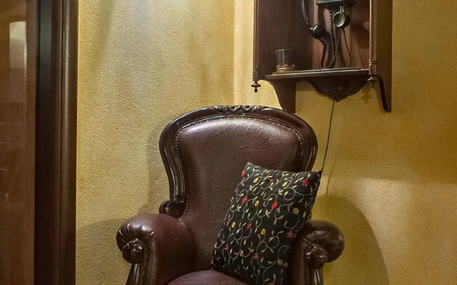 Doupiani House Hotel