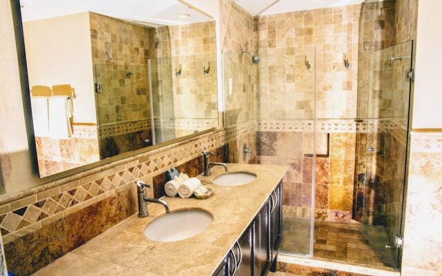 Luna Encantada By Your Best Getaway