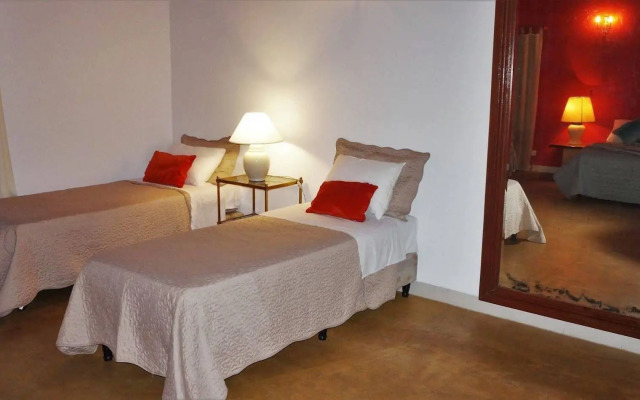 Aires de San Lorenzo B&B