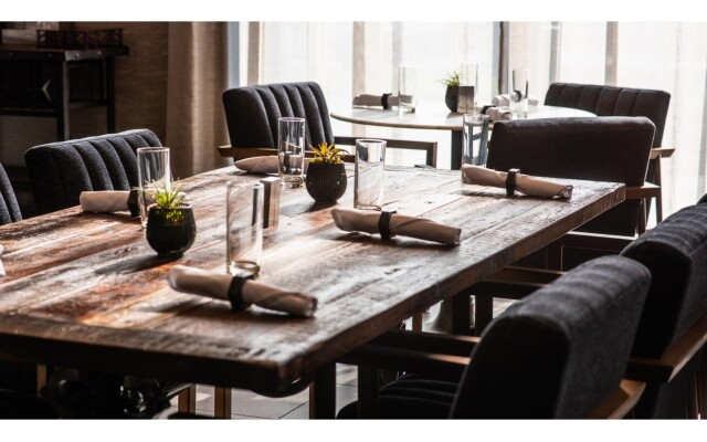 The Row Hotel at Assembly Row, Autograph Collection