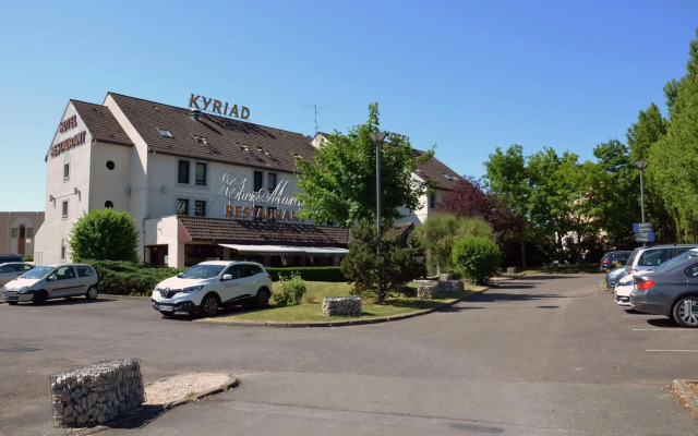 Kyriad DIJON EST - Mirande