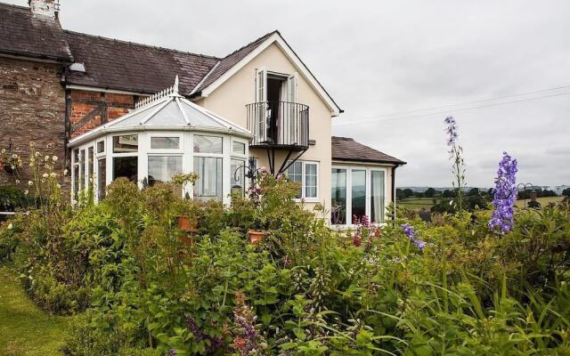 The Smithy B&B (3 miles from Hay-on-Wye)