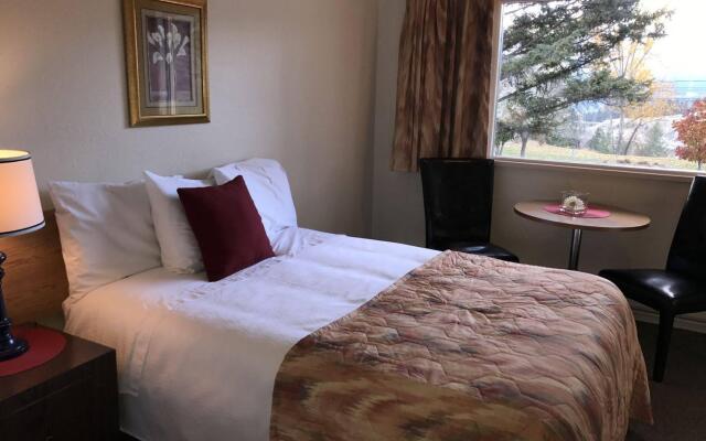 Gables Motel