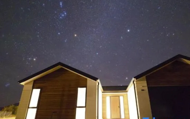 RodmanStar Apartment