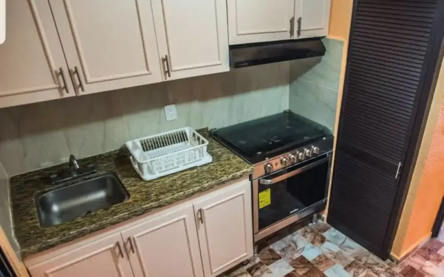 2 Bedrooms Ocean View Condo