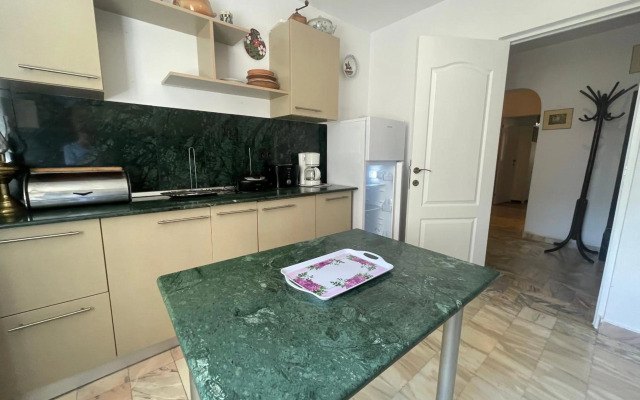 Apartment In The Historical Center