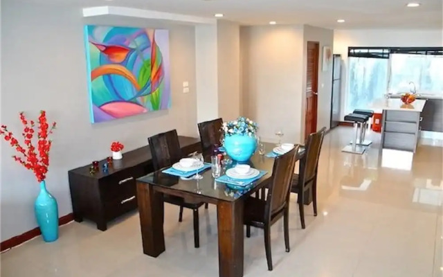 Sunrise 3 bedrooms Modern Apartment In Nai Harn