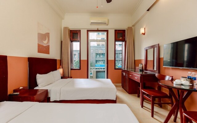 Super OYO Capital O 1173 Le Grand Hanoi Hotel - The Ruby