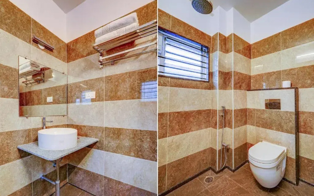 FabHotel Shakthi Suites