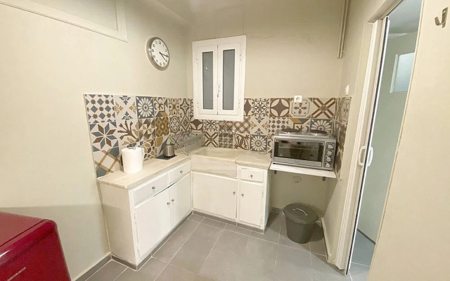 Check Point - Syngrou Fix