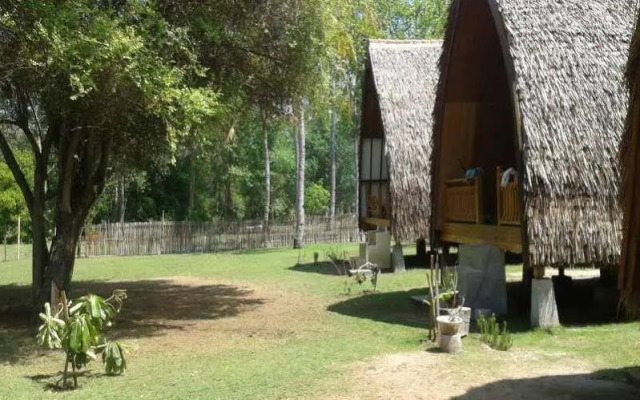 Island Lake Bungalows