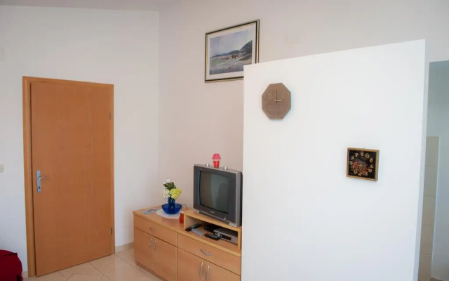 Apartments Tiho & Jelena
