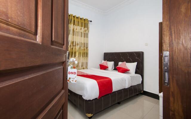 OYO 1520 Hotel Kartini