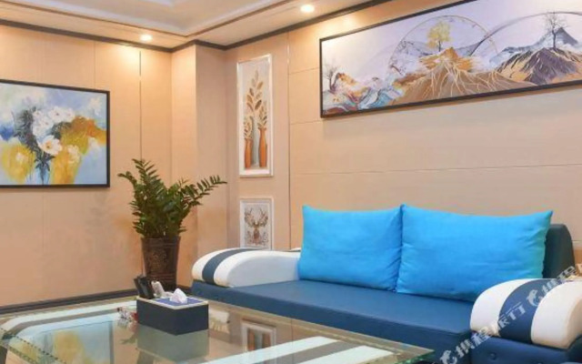 Yangguang Yihao Hotel