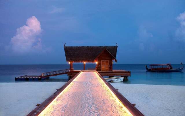 Constance Moofushi All Inclusive