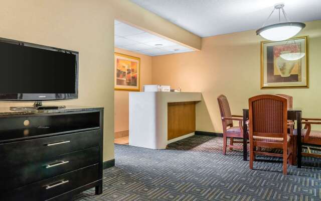 Quality Inn & Suites Mall of America - MSP Airport