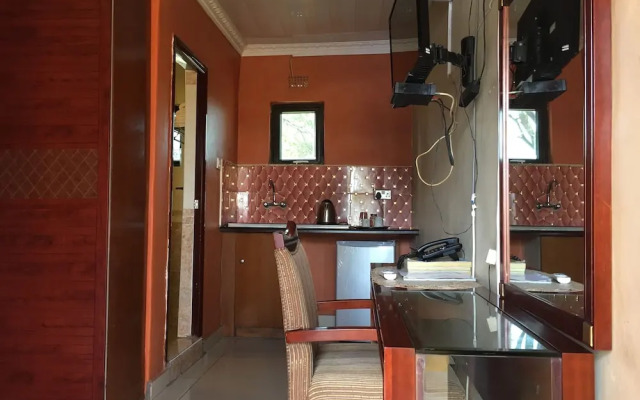 Gumare Executive Lodge