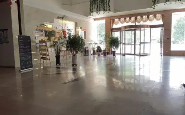 GreenTree Inn (Pingdingshan Wanda Plaza)