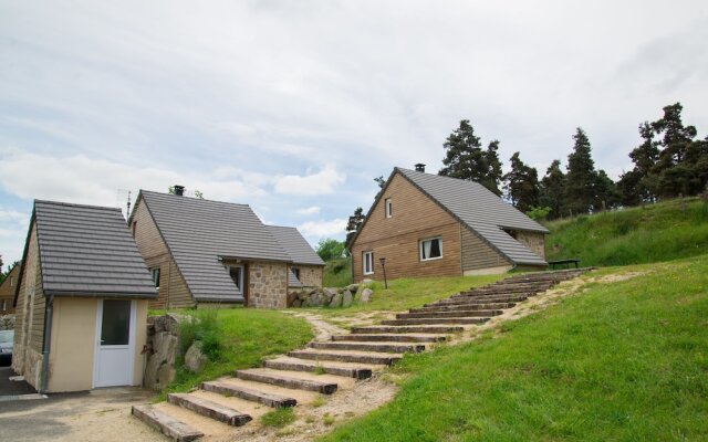 Village de gîtes Les Chalets de l'Aubrac