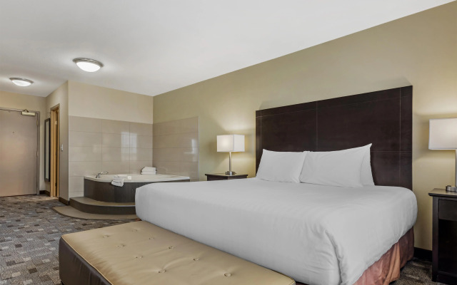 Best Western Plus Red Deer Inn & Suites