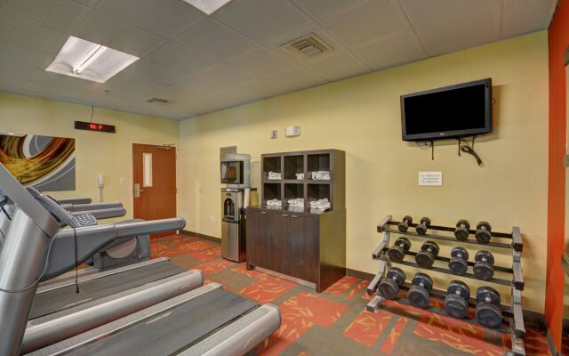 Courtyard by Marriott Lafayette Airport