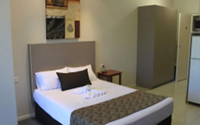 Emerald Executive Apartments
