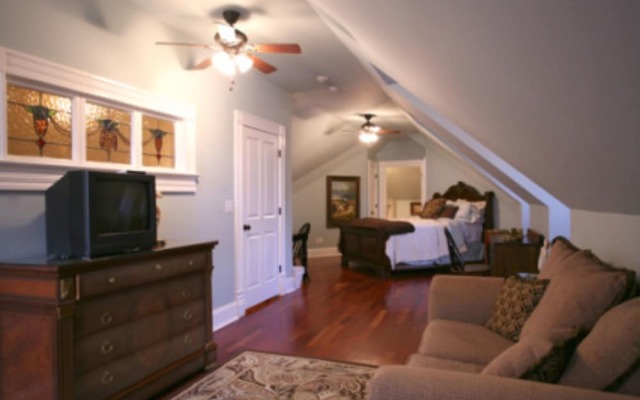 The Social Goat Bed and Breakfast