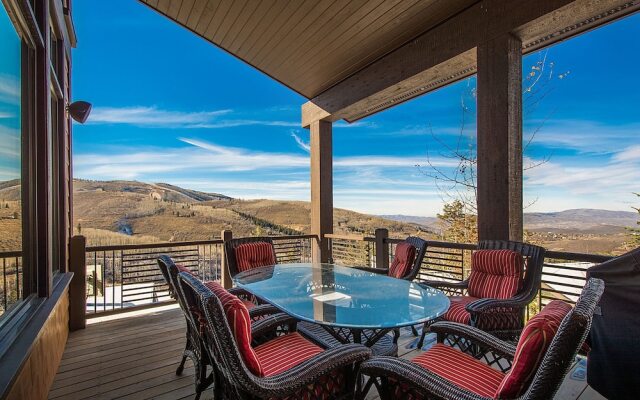 Whitetail Lodge - Five Bedroom Home