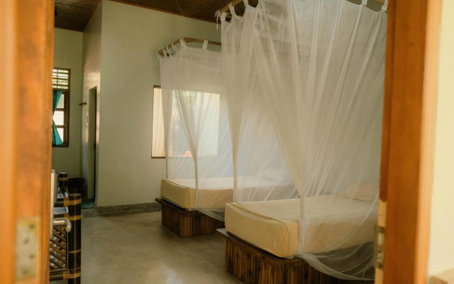 Ecolodge Bukit Lawang – Guest Rooms – Gotong Royong