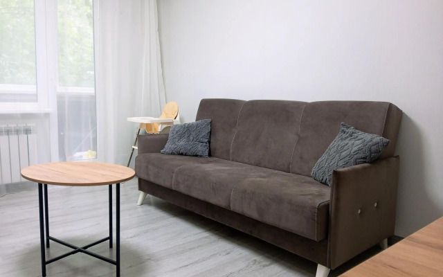 Апартаменты на улице Академика Бардина 32/1