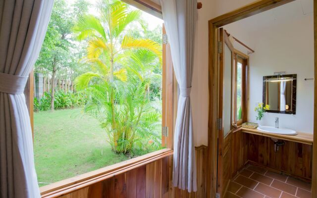 Phu Quoc Dragon Resort & Spa